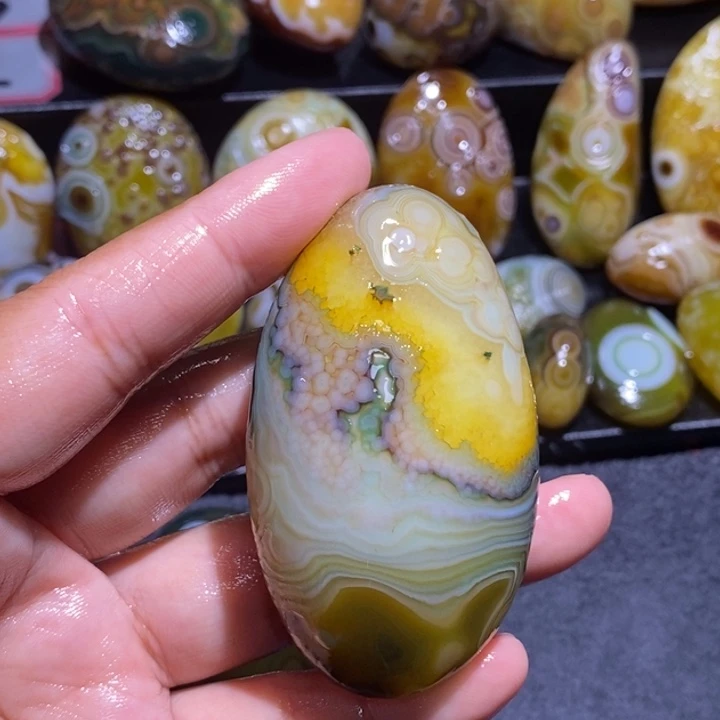 玛瑙/玉髓未镶嵌珠宝半成品91