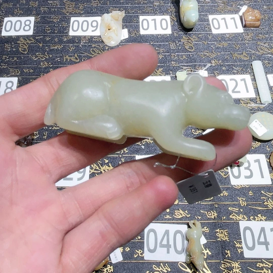 和田玉吊坠未镶嵌逻***社