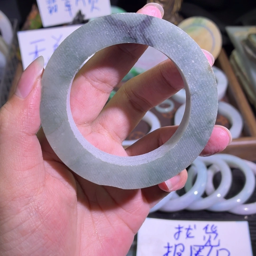 定制翡翠未镶嵌翡翠A货毛胚手镯定制