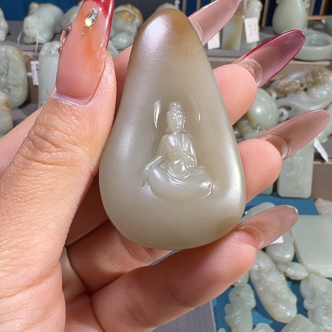 可***乐和田玉（糖玉）未镶嵌颈饰