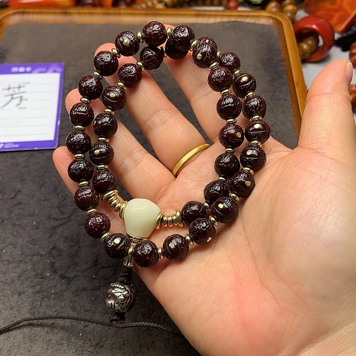 猴头核桃吊坠凤眼手持