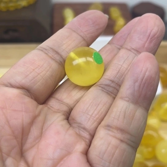 6***轩未镶嵌蜜蜡珠宝奇石微瑕18