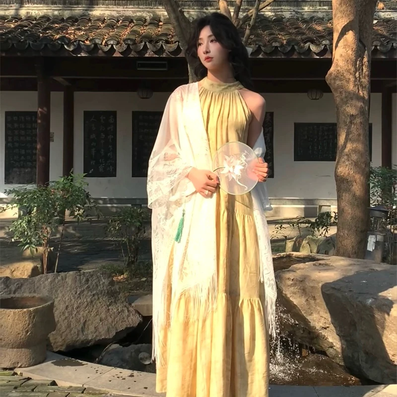 法式无袖挂脖连衣裙2025新款复古印花系带宽松显瘦连衣裙YS586