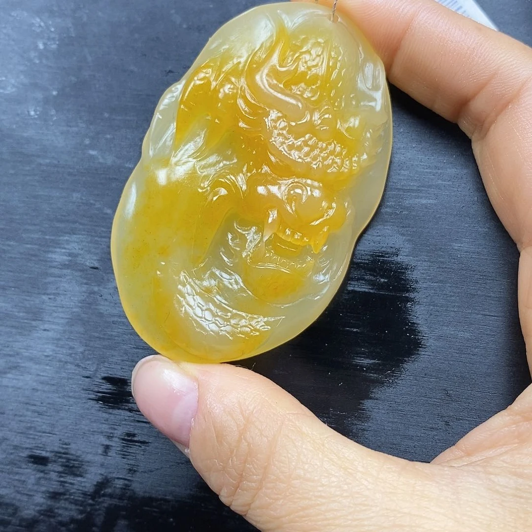 石英质玉颈饰未镶嵌