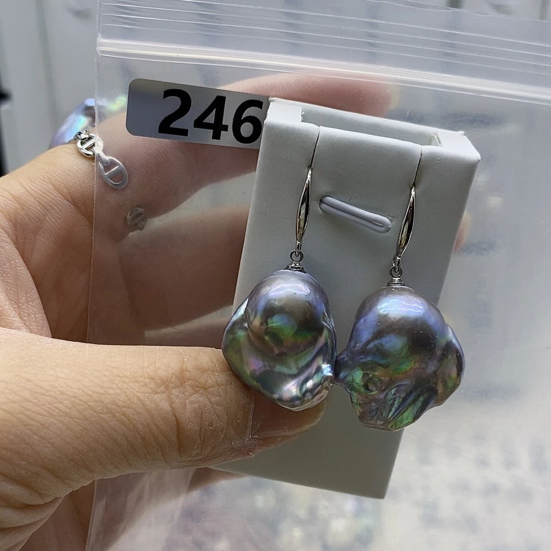 颈饰合金淡水珍珠