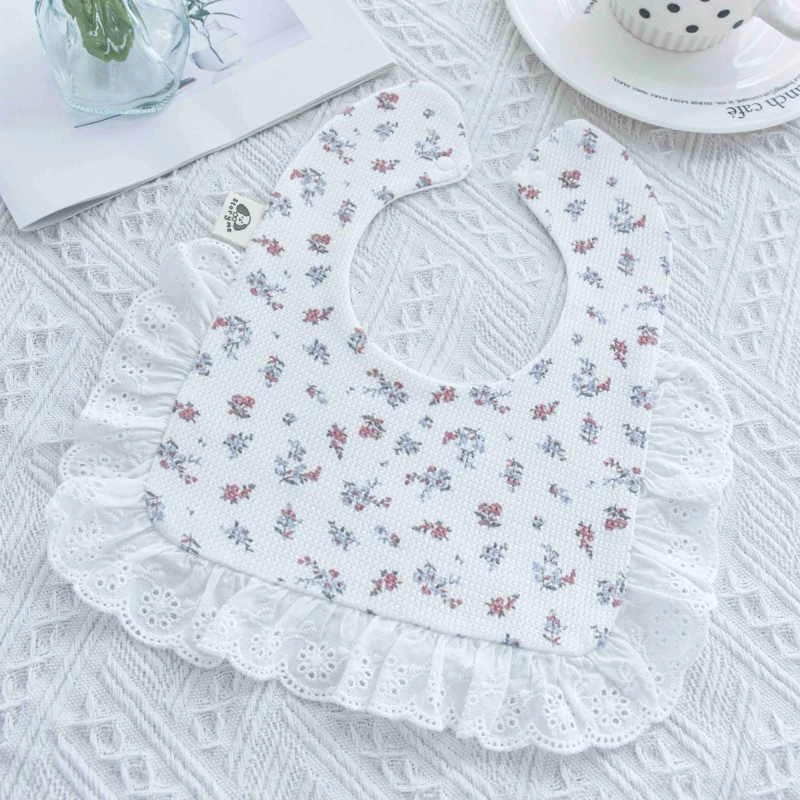 [U208]华夫格小碎花方形花蕾丝边披肩口水巾围兜新生儿防吐奶柔软