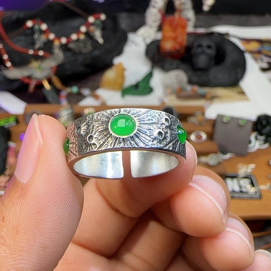 黝***逗翡翠银S925镶嵌戒指
