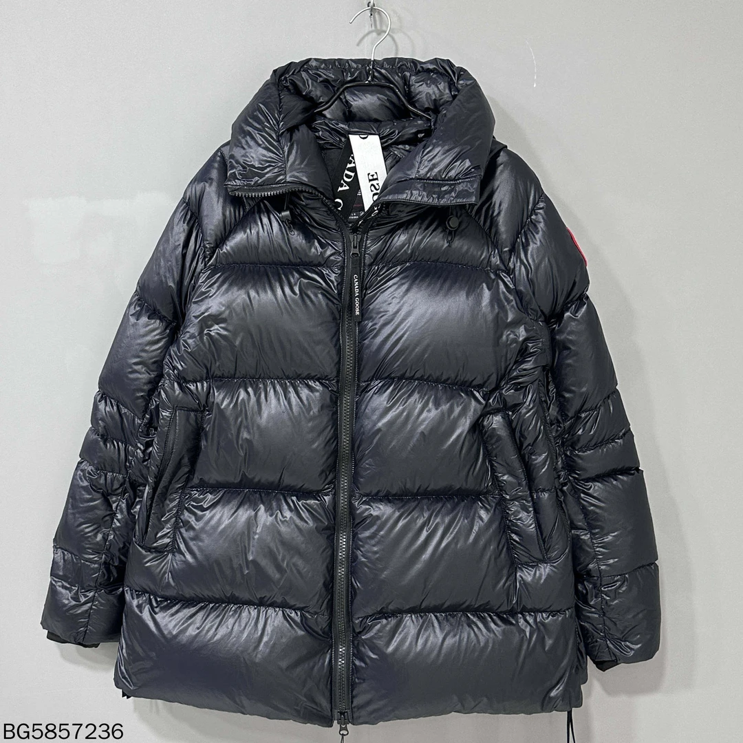 99新 CANADA GOOSE Cypress黑色亮面羽绒服/L码/57236