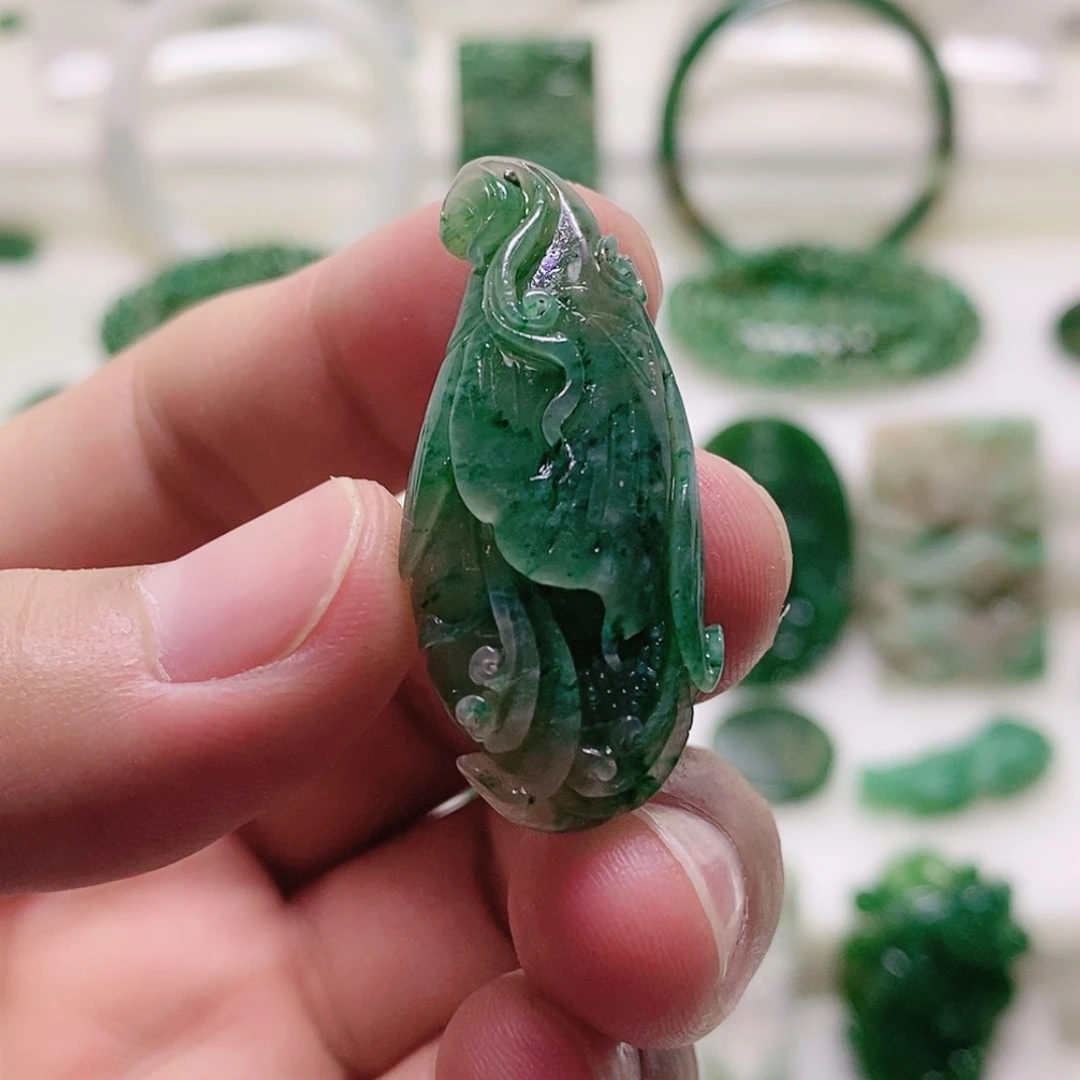 【闪购商品】独山玉未镶嵌挂件