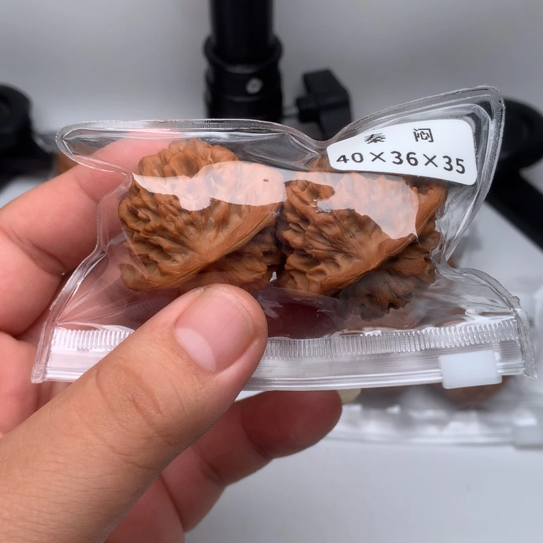 文玩核桃吊坠秦闷