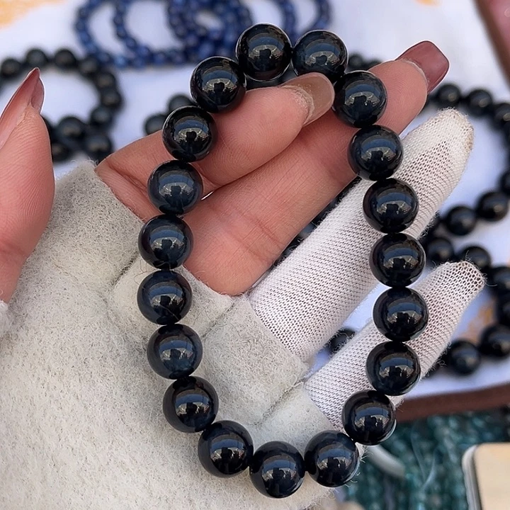 水晶手链未镶嵌?**仔蓝虎眼