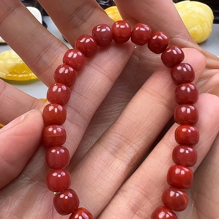 人***头南红玛瑙未镶嵌珠宝奇石