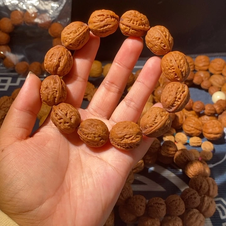 手串文玩核桃……27
