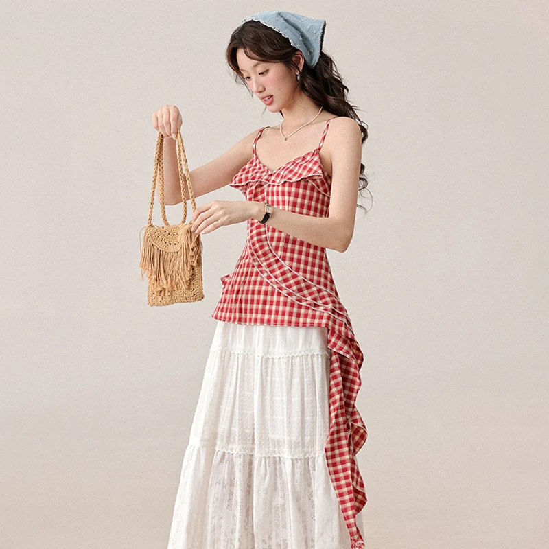 三寸藕【石榴甜酒】夏季新不对称红格子吊带背心女甜美上衣L251402