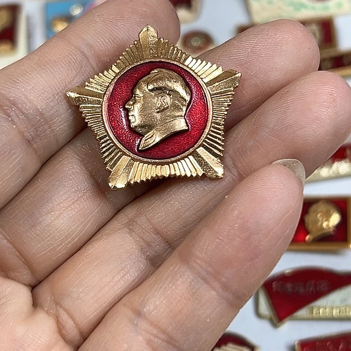 其他普通金属妙**在纪念章 纪念章