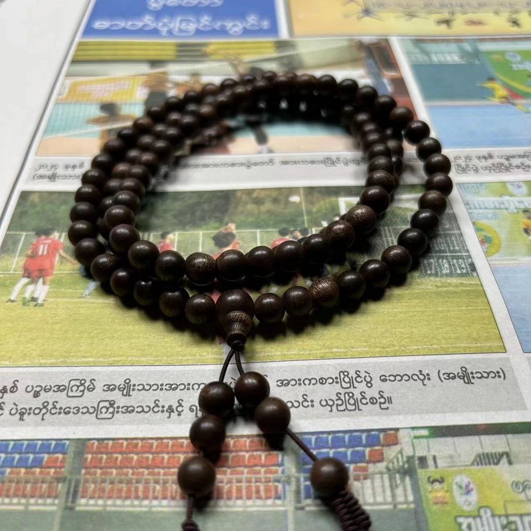 XN092-60-0.6*108沉香多圈手串