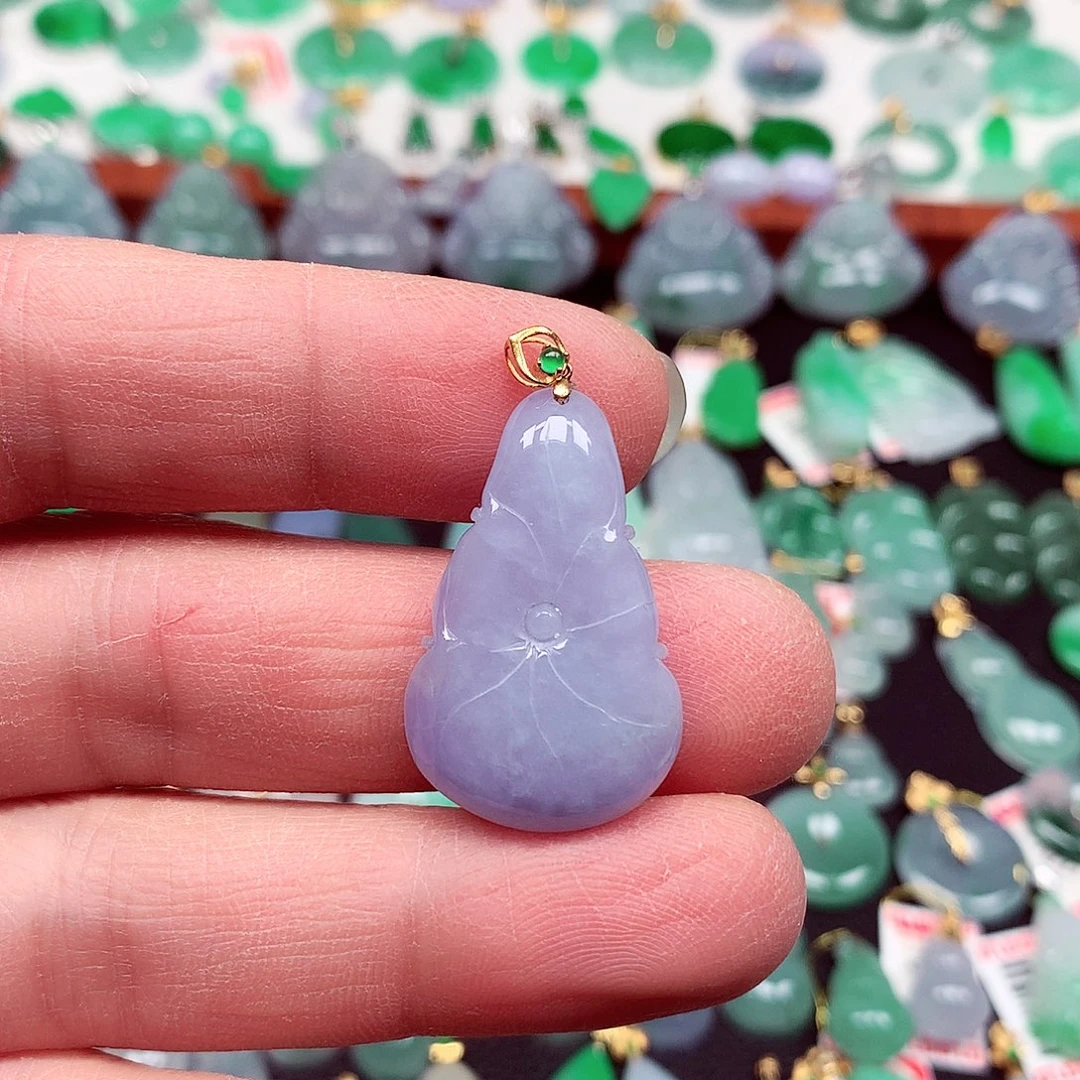 翡翠18K金镶嵌挂件