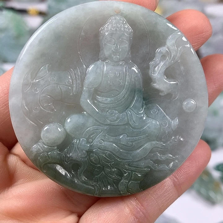 翡翠未镶嵌颈饰玉龙大日如来福利