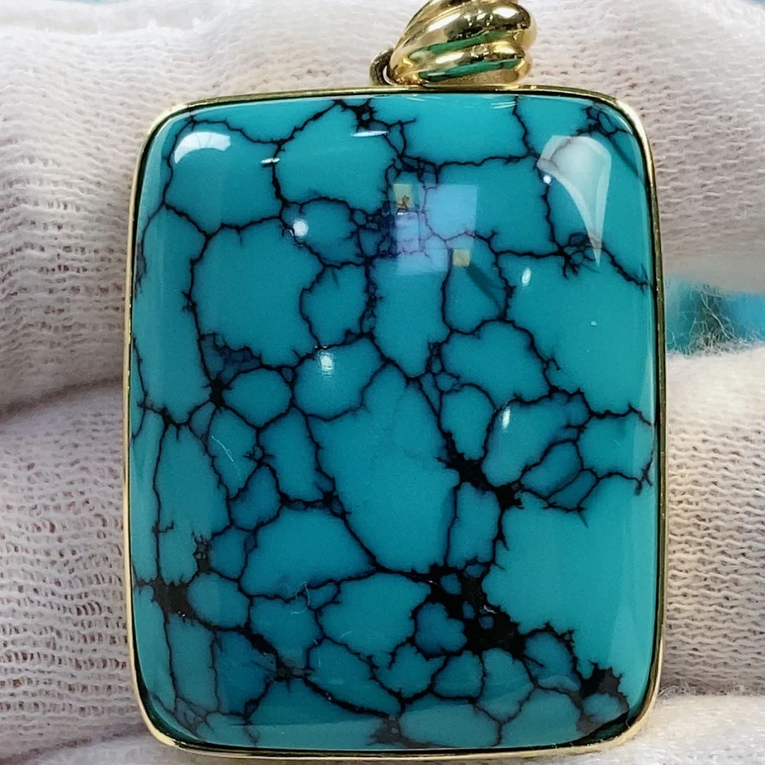 绿松石珠宝奇石18K金镶嵌