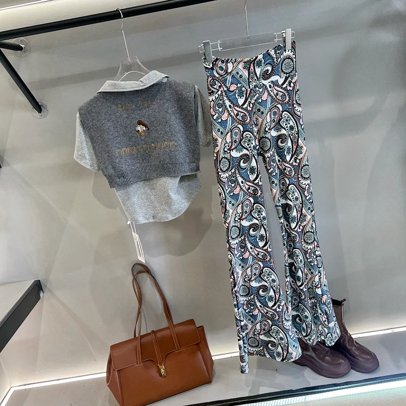 2025新款女刺绣小披肩时尚单卖短款外搭潮卡通针织洋气假领子搭肩