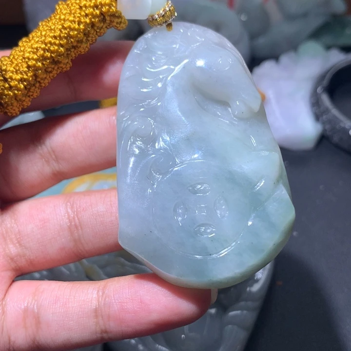 翡翠未镶嵌颈饰保真天然a货翡翠