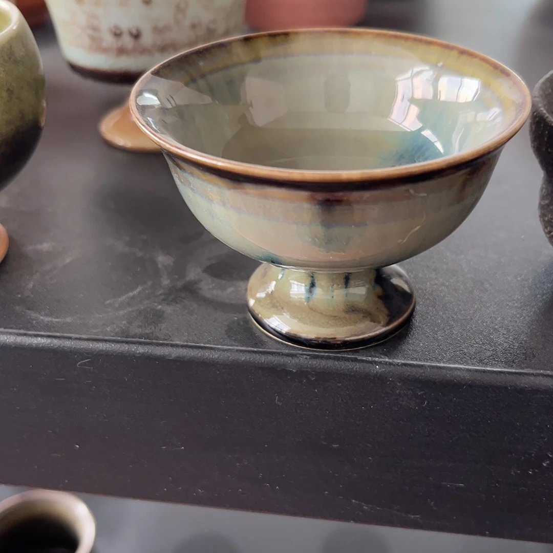 白泥茶杯山***花陶瓷艺术品