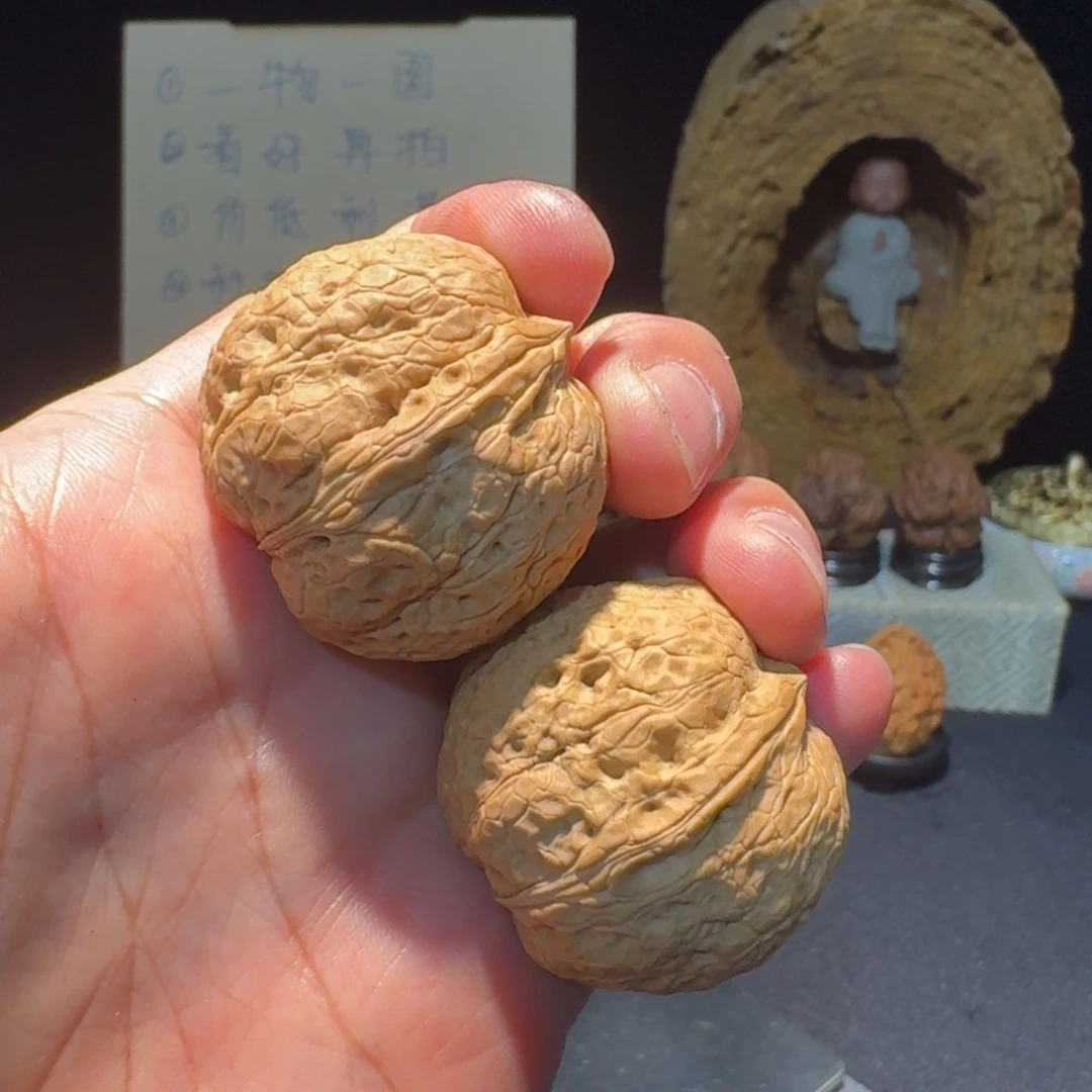 把件文玩核桃云南铁核桃42