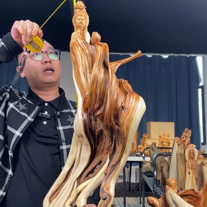 柏木（崖柏）随型摆件