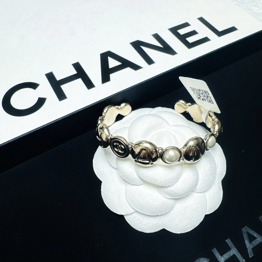 95新 Chanel/香奈儿 柚礼中古/香奈儿珍珠字母手镯HZ502032