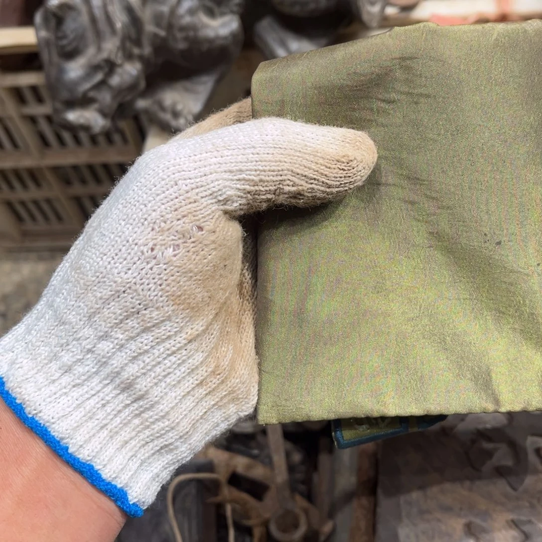 绵***军一物一图，工艺品。