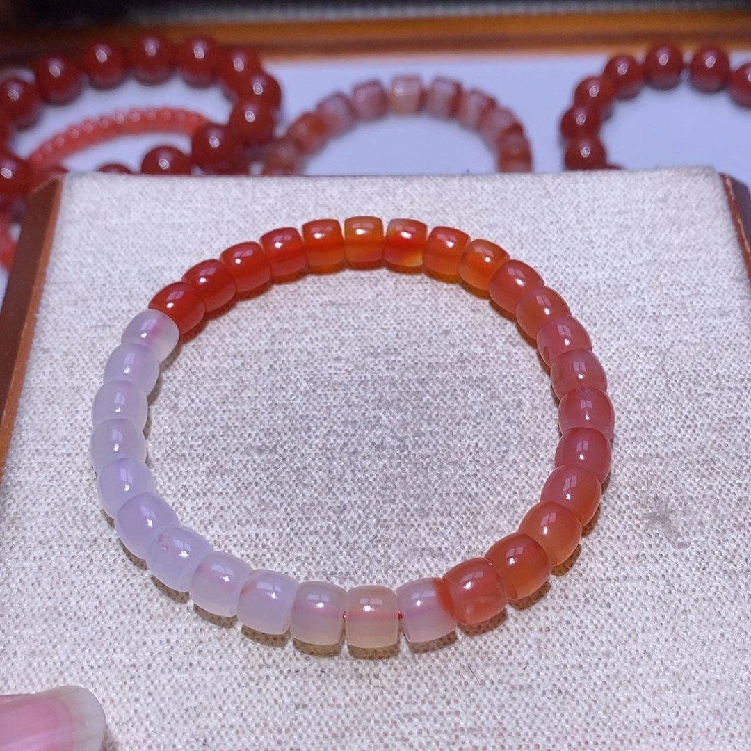 南红玛瑙未镶嵌手串卡7