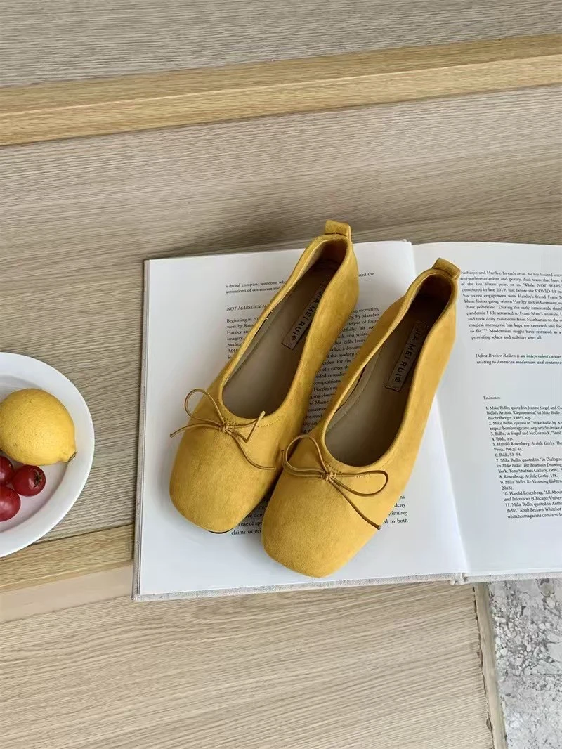 英伦风2025新款软底平跟乐福鞋女款黑色单鞋