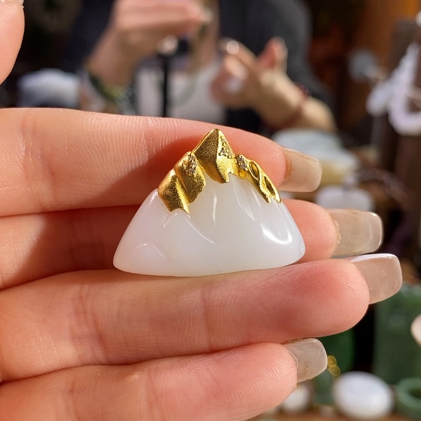 【闪购商品】吊坠(赠链)银S925镶嵌和田玉