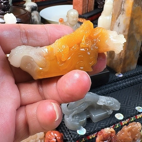 9***哥寿山石三彩夹板芙蓉