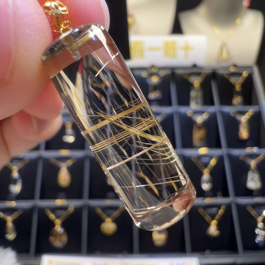 水晶18K金镶嵌颈饰