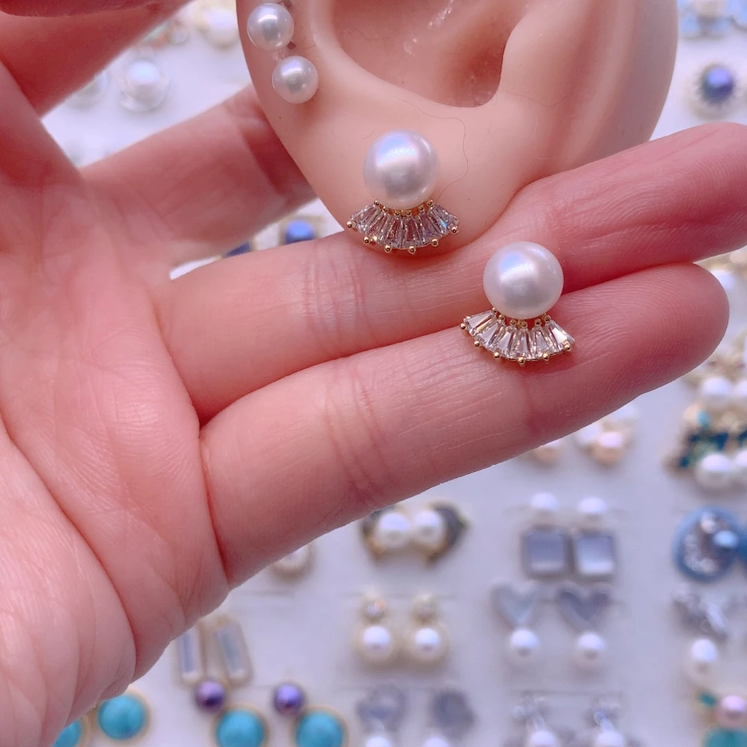 淡水珍珠合金耳饰