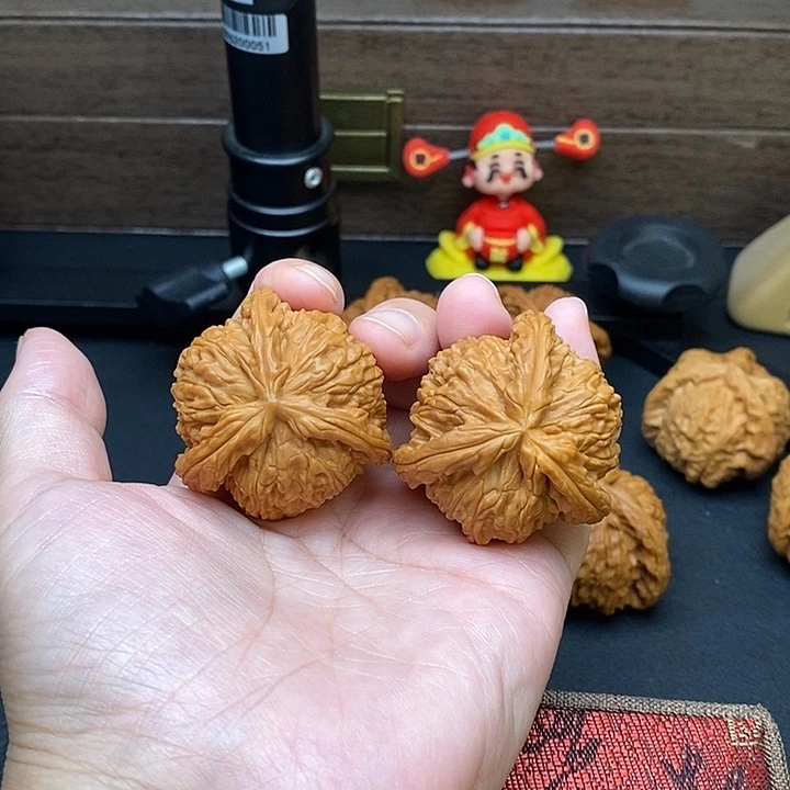 4***s把件文玩核桃白奔