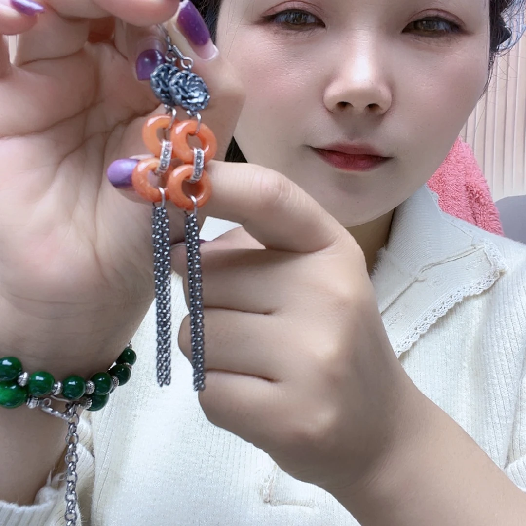 翡翠未镶嵌颈饰耳环