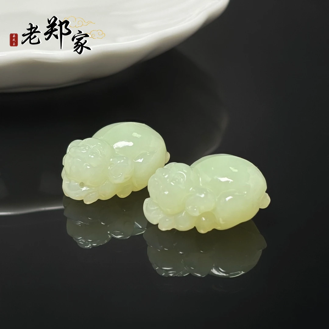 【老郑家】和田玉猪猪挂件（多样性发一件）1440