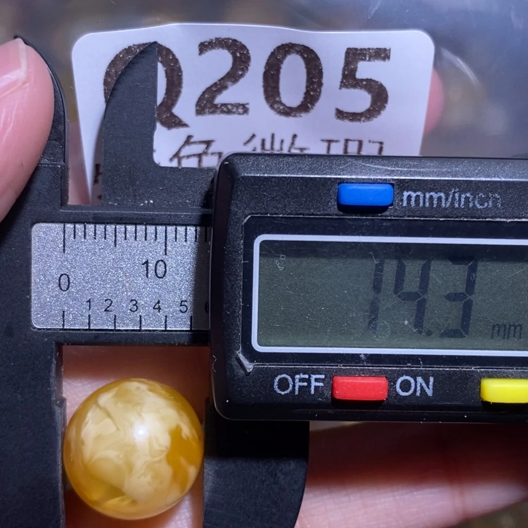 杨***烁琥珀未镶嵌裸石未镶嵌琥珀蜜蜡裸石