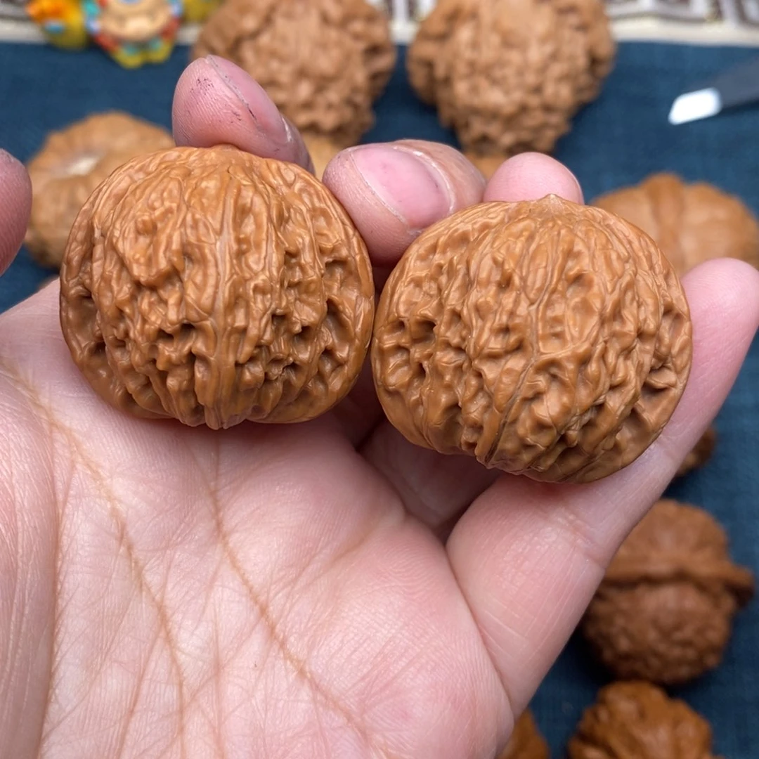 文玩核桃把件34.5山地红皮小磨