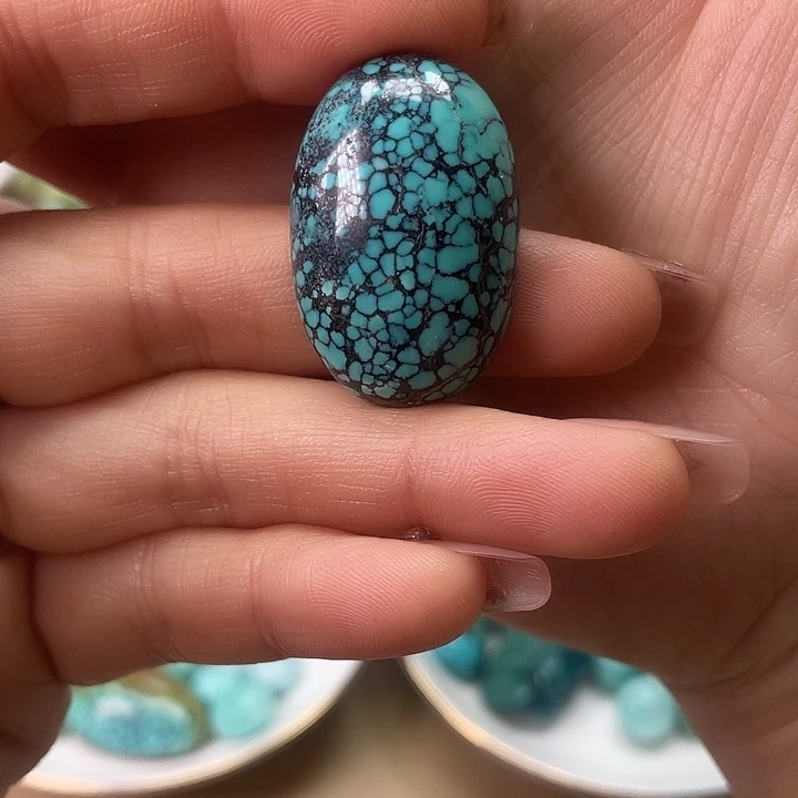 绿松石未镶嵌挂件