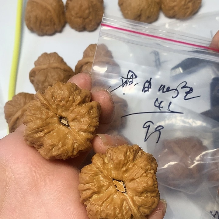 吊坠文玩核桃边41左右