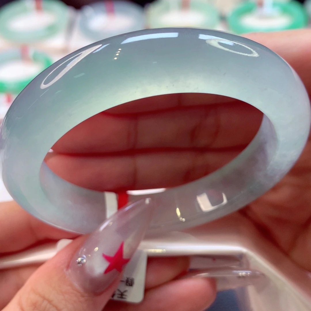 翡翠手镯未镶嵌正圈28号66