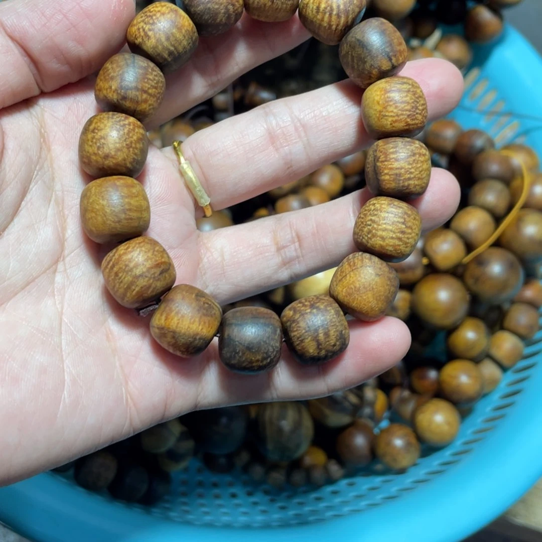 扇子用****8贡木手串定制1314