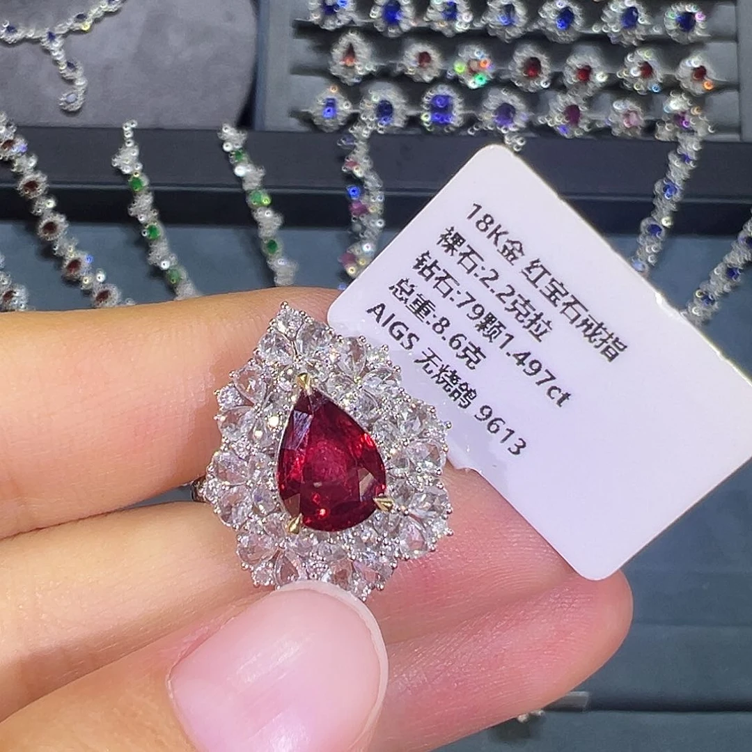 戒指18K金镶嵌红宝石
