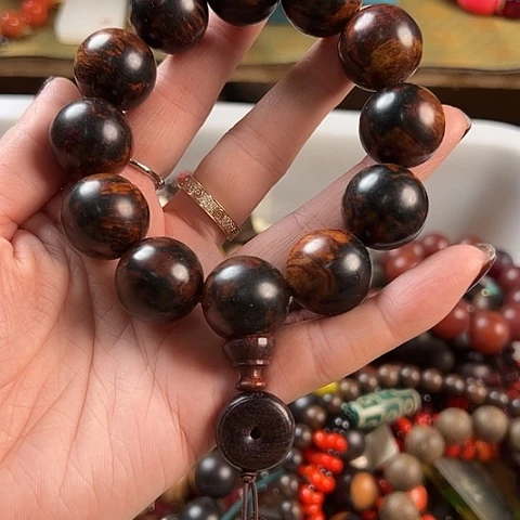 滴血莲花菩提吊坠