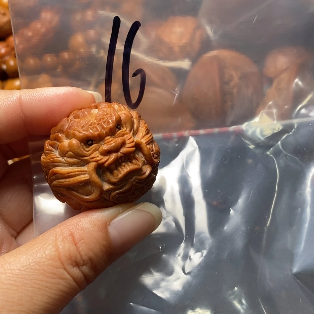 吊坠猴头核桃橄榄