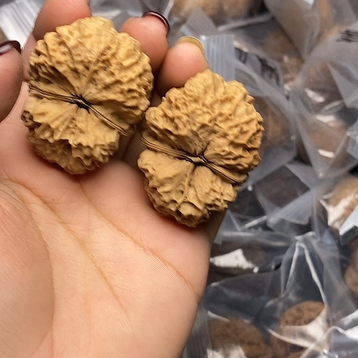 文玩核桃把件85号43mm