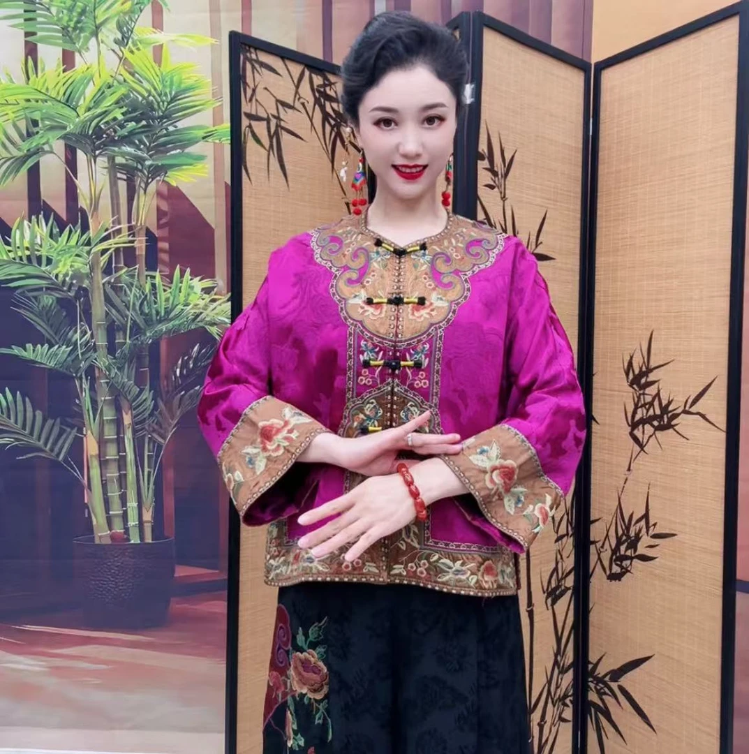 5862国风新中式刺绣缎面提花秋冬款外套